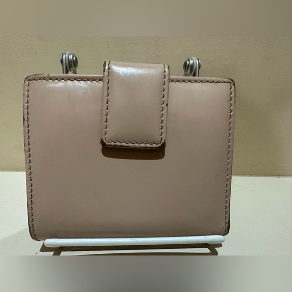 Gucci Interlocking G Crystal Bifold Wallet - Picture 11 of 13